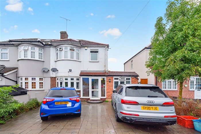 4 Bedroom Semi-Detached House For Sale In Forest Road, Ilford, Essex, IG6