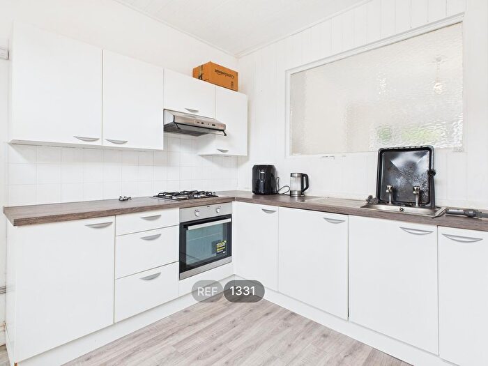 2 Bedroom Terraced House To Rent In Brooklyn Avenue, Perth Street, Hull, HU5