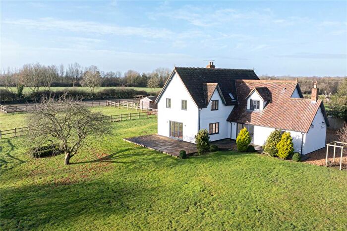 5 Bedroom Equestrian Facility For Sale In Wood Street, Clyffe Pypard, Wiltshire, SN4