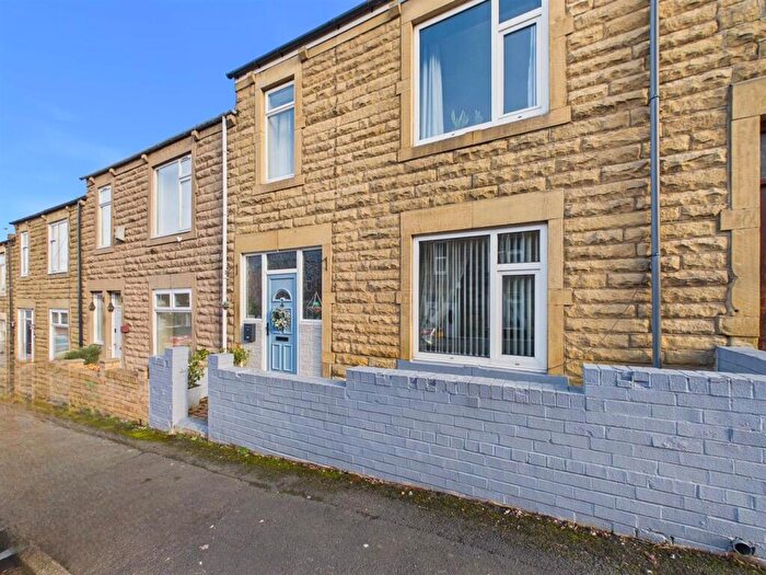 4 Bedroom Terraced House For Sale In Hewitson Terrace, Gateshead, NE10