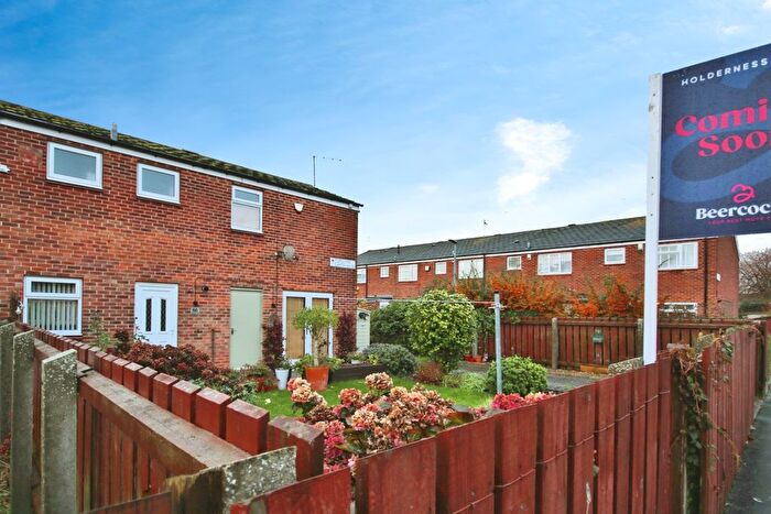 2 Bedroom End Terrace House For Sale In Topcliffe Garth, Bransholme, Hull, HU7