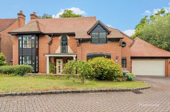 4 Bedroom Detached House For Sale In Abbey Wood, Sunningdale, Ascot, Berkshire, SL5