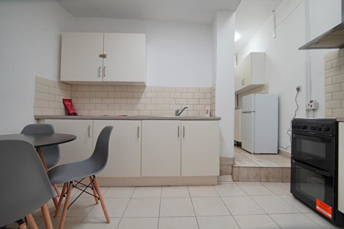 Studio To Rent In Church Road, St George, BS5