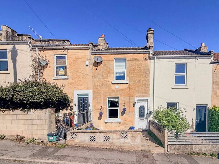 2 Bedroom Terraced House For Sale In Brooklyn Road, Bath, BA1
