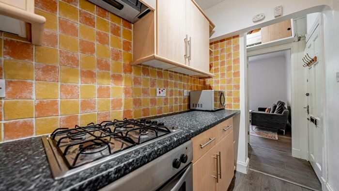 1 Bedroom Flat For Sale In Croftbank Crescent, Bothwell, G71