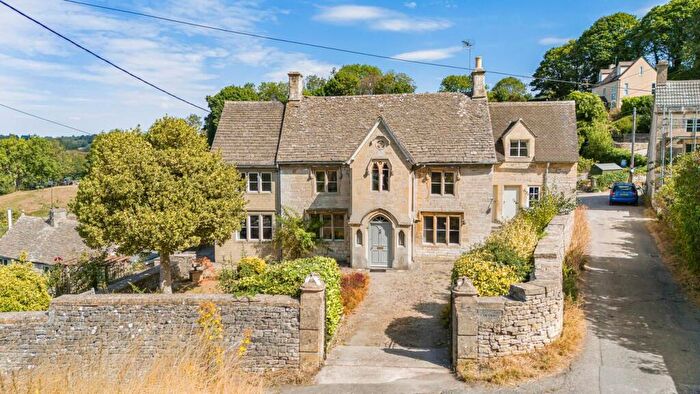 4 Bedroom Semi-Detached House For Sale In Stroud, Eastcombe, GL6