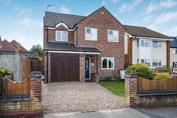 4 Bedroom Detached House For Sale In Newells Close, Stadhampton, OX44
