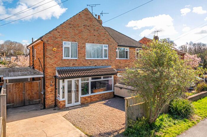 3 Bedroom Semi Detached House For Sale In Plompton Drive, Harrogate, HG2