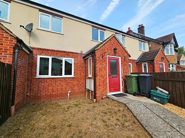 3 Bedroom Semi Detached House For Sale In Rosebery Road, Dursley, GL11
