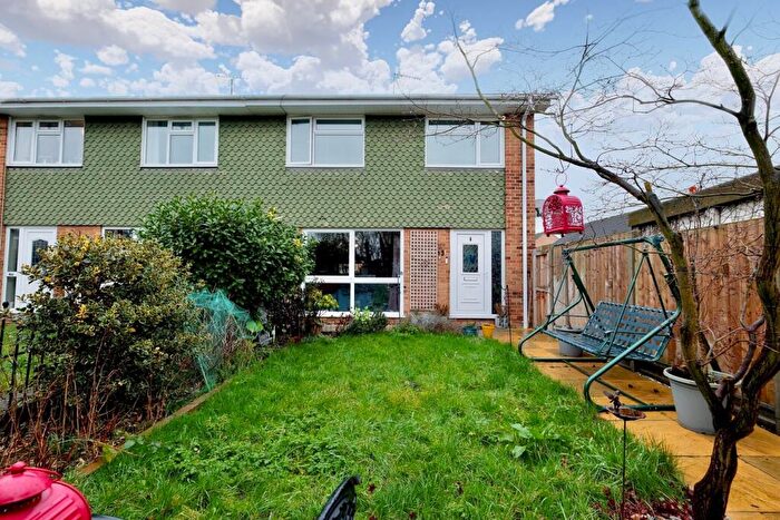 2 Bedroom End Of Terrace House For Sale In Lammas Gardens, Huntingdon, PE29