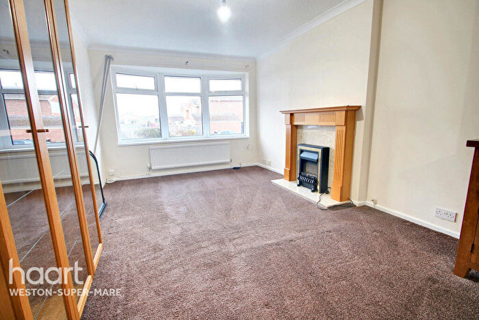 4 Bedroom Detached House To Rent In Walsh Close, Weston-super-mare, BS24