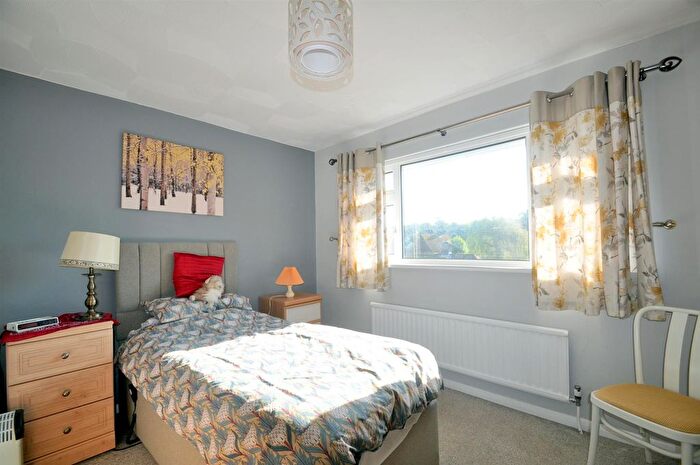 2 Bedroom Flat For Sale In Downlands Way, East Dean, East Sussex, BN20