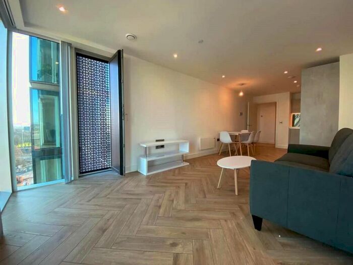 1 Bedroom Apartment To Rent In Victoria Residence, Silvercroft Street, Manchester, M15