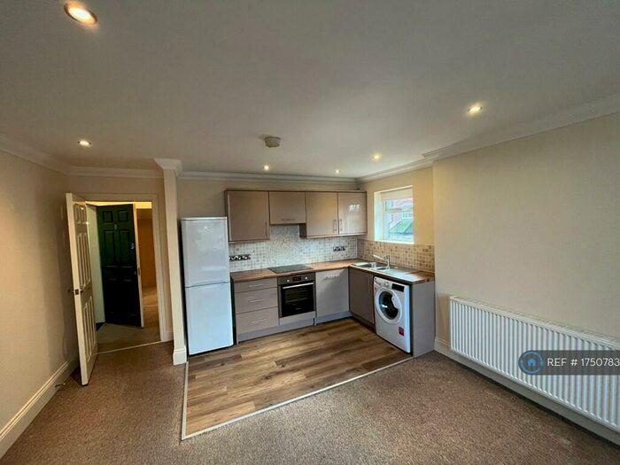 1 Bedroom Flat To Rent In Withington, Manchester, M20