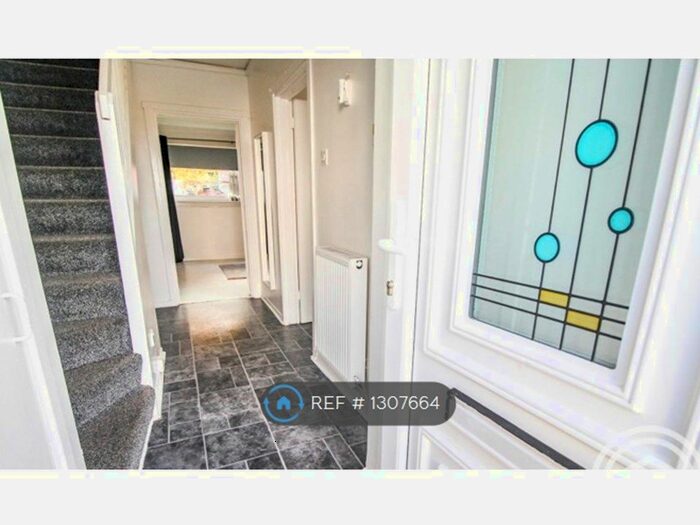 2 Bedroom Maisonette To Rent In Main Street, Cambuslang, Glasgow G72