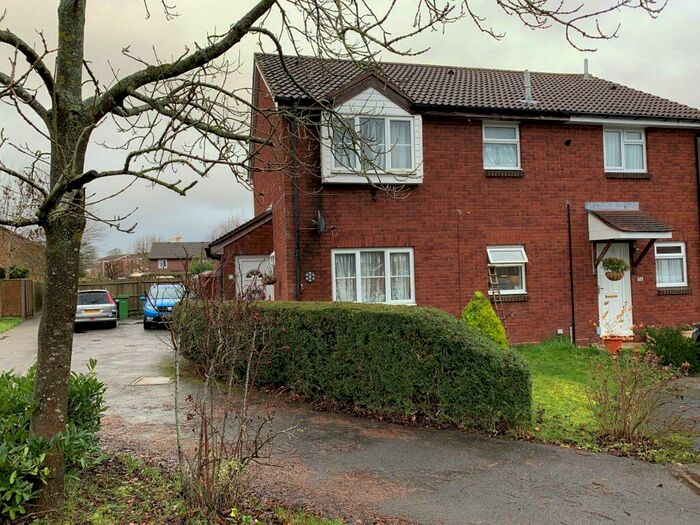 1 Bedroom Semi-Detached House To Rent In Snowdon Close Thatcham, RG19