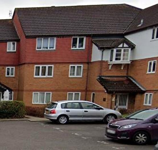 2 Bedroom Flat For Sale In Moray Close, Edgware, HA8