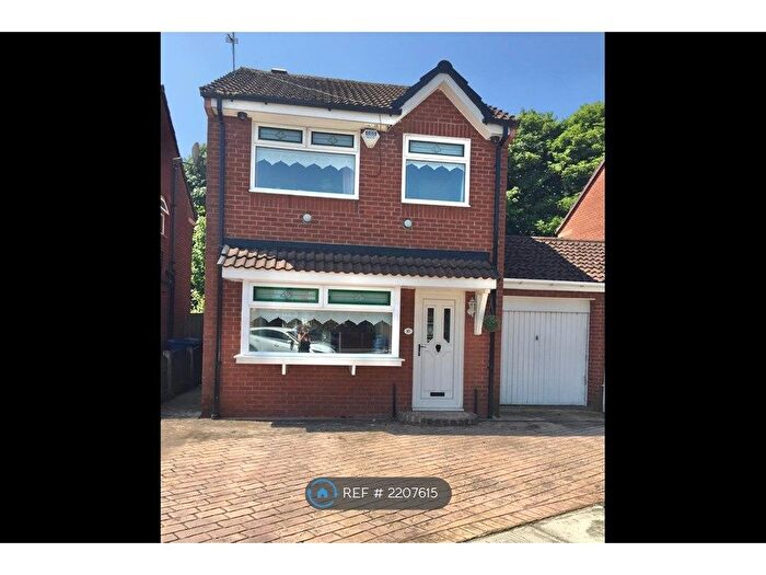 3 Bedroom Detached House To Rent In Crompton Drive, Liverpool, L12