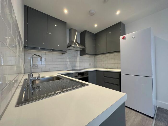 1 Bedroom Property To Rent In Chapel Street, Luton, LU1