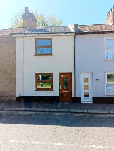 2 Bedroom Terraced House To Rent In Grays, RM17