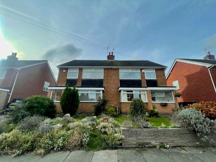 3 Bedroom House To Rent In Shallmarsh Road, Wirral, CH63