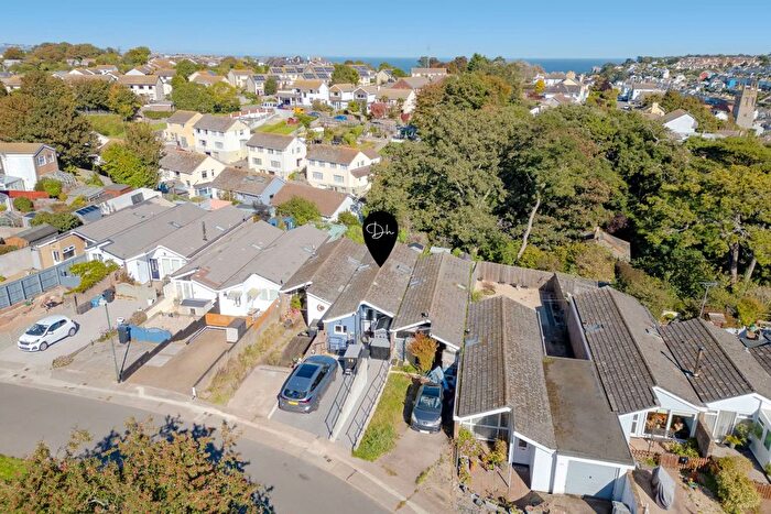 3 Bedroom Terraced Bungalow For Sale In Cumber Drive, Brixham, TQ5