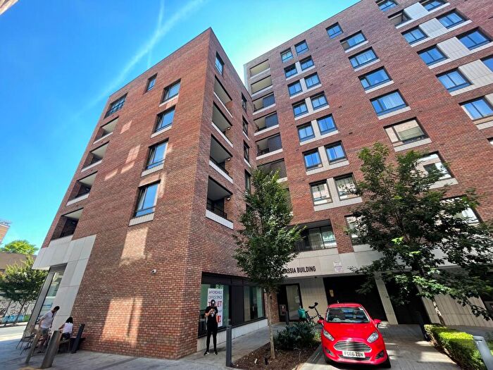 2 Bedroom Flat To Rent In Cassia Building -, P18