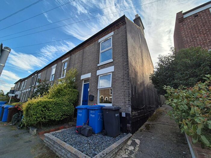 2 Bedroom End Of Terrace House To Rent In Bury Street, Norwich, NR2