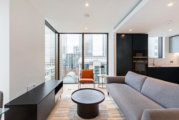 1 Bedroom Apartment To Rent In Marsh Wall, E14