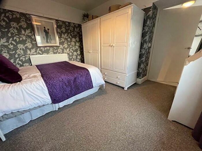 2 Bedroom Semi-Detached Bungalow For Sale In Bryn Gwynt Lane, Penrhynside, Llandudno, LL30
