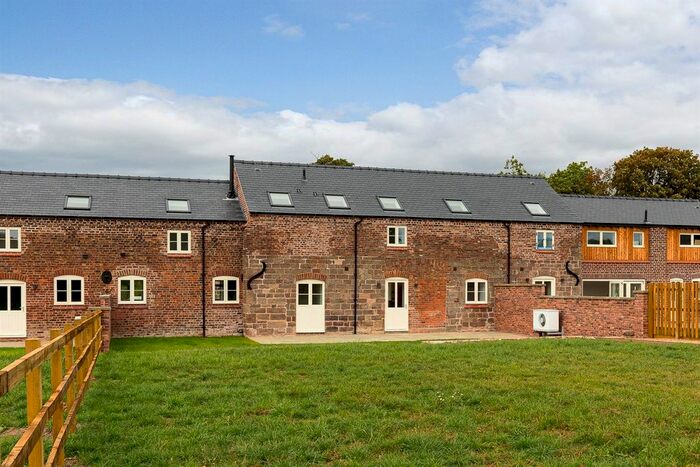 4 Bedroom Barn Conversion For Sale In Oak View Barn, Smithy Lane, Mouldsworth, CH3