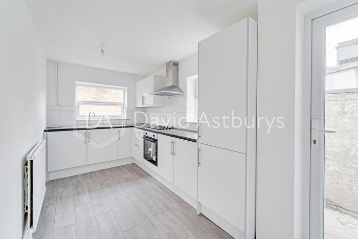 2 Bedroom Terraced House To Rent In Moselle Avenue, Wood Green, London, N22