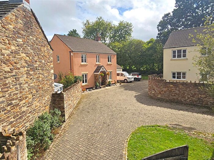 4 Bedroom Detached House For Sale In Woodpecker Way, Whitchurch, Tavistock, PL19