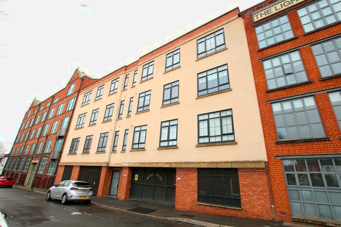 2 Bedroom House To Rent In Duke Street, Northampton, NN1