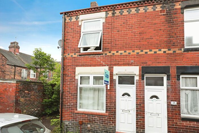 2 Bedroom End Of Terrace House For Sale In Clanway Street, Tunstall, Stoke-on-trent, ST6