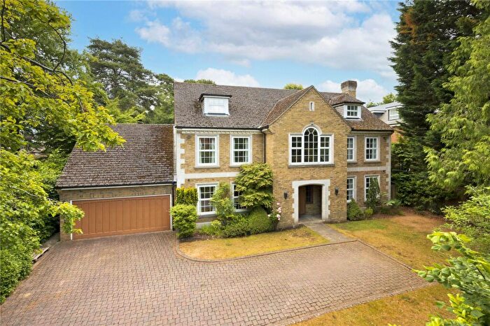 6 Bedroom Detached House To Rent In Cavendish Road, Weybridge, Surrey, KT13
