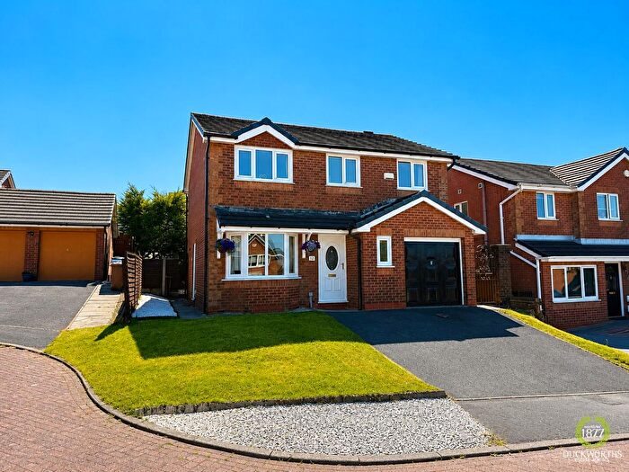 4 Bedroom Detached House For Sale In Spire Close, Darwen, BB3