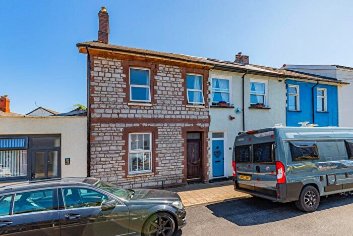 3 Bedroom Terraced House For Sale In Pill Street, Penarth, CF64