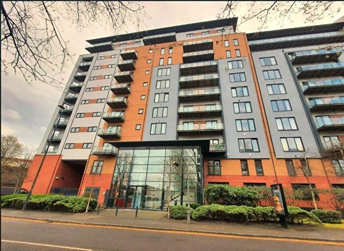 2 Bedroom Apartment To Rent In , Taylorson Street South, Salford Quays, Manchester City Centre, Greater Manchester, M5