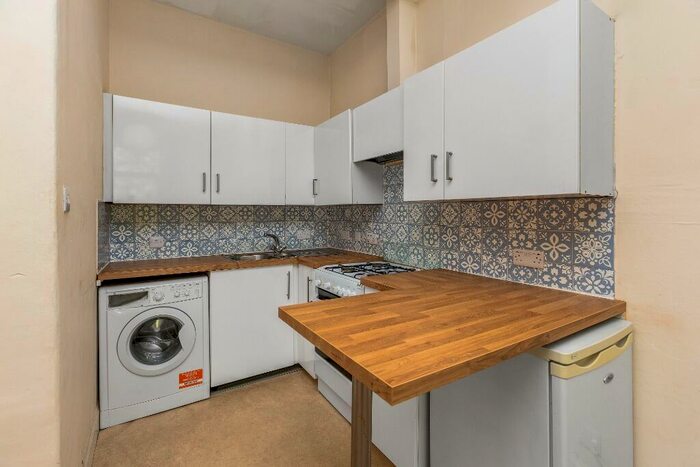 1 Bedroom Flat To Rent In Stewart Terrace, Gorgie, Edinburgh, EH11