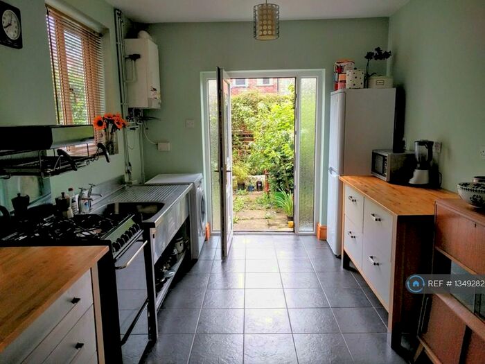 3 Bedroom Terraced House To Rent In Cranbourne Road, Old Trafford, Manchester, M16