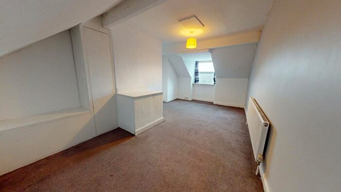 3 Bedroom Terraced House For Sale In King Street, Fenton, Stoke-on-Trent, ST4