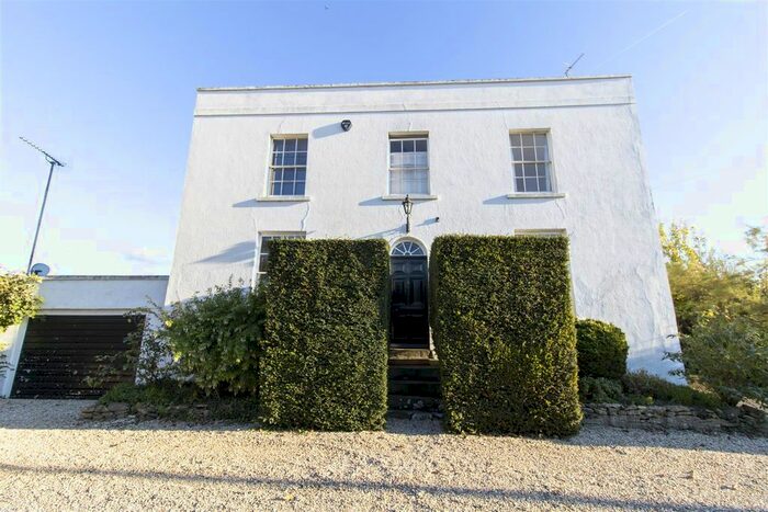 6 Bedroom Detached House To Rent In Tewkesbury Road, GL2