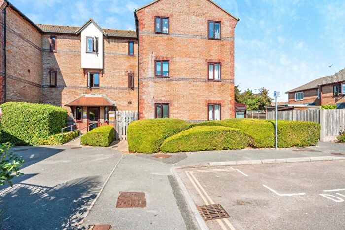 1 Bedroom Flat For Sale In Gibson Way, Bognor Regis, West Sussex, PO21