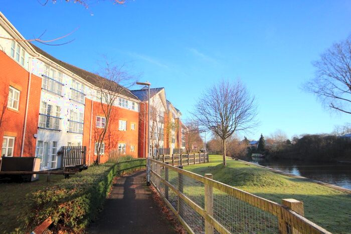 1 Bedroom Flat To Rent In Kennet Walk, Reading, Berkshire, RG1