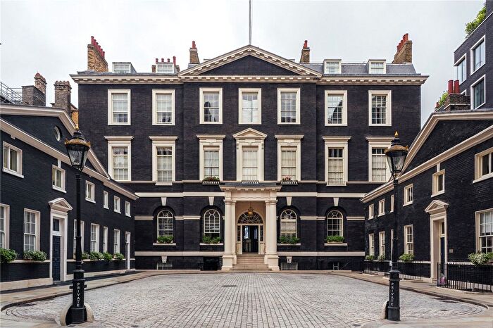 2 Bedroom Flat To Rent In Albany, Mayfair, London, W1J