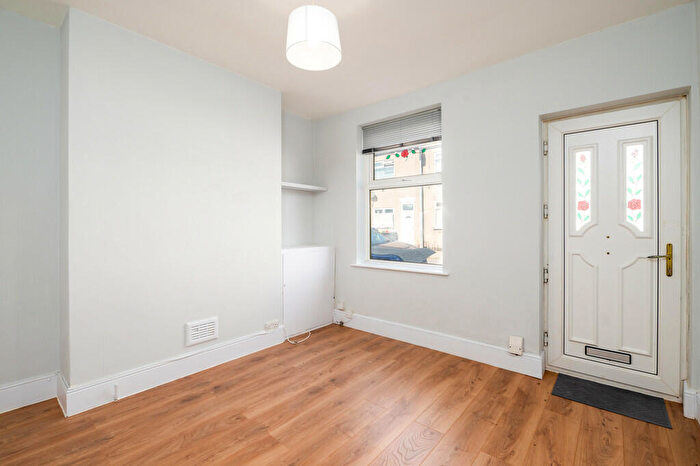 2 Bedroom Terraced House To Rent In Ripon Street, DN31