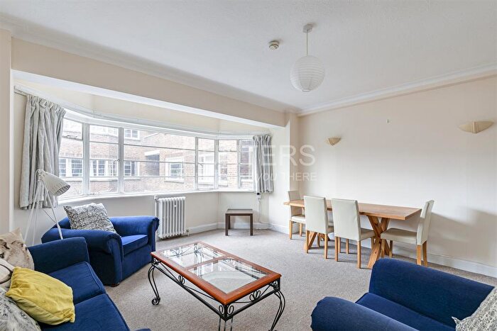 4 Bedroom Flat To Rent In Kendal Court, Shoot Up Hill, London, NW2