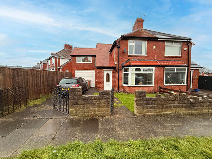 3 Bedroom Semi Detached House For Sale In Surrey Road, North Shields, NE29
