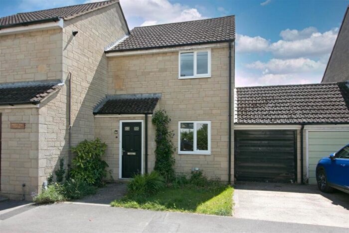 2 Bedroom Semi-Detached House For Sale In Burnham Road, Malmesbury, SN16